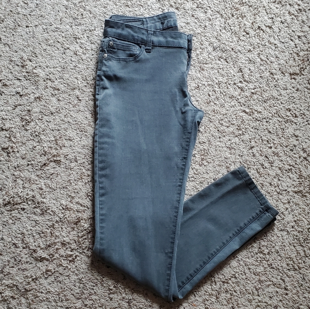 Celebrity Pink Gray Low Rise Skinny Pant